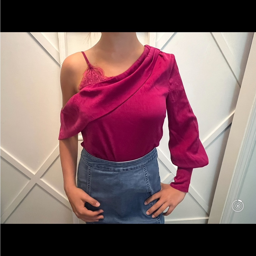 NBD /Revolve Vibrant Magenta One-Shoulder Blouse